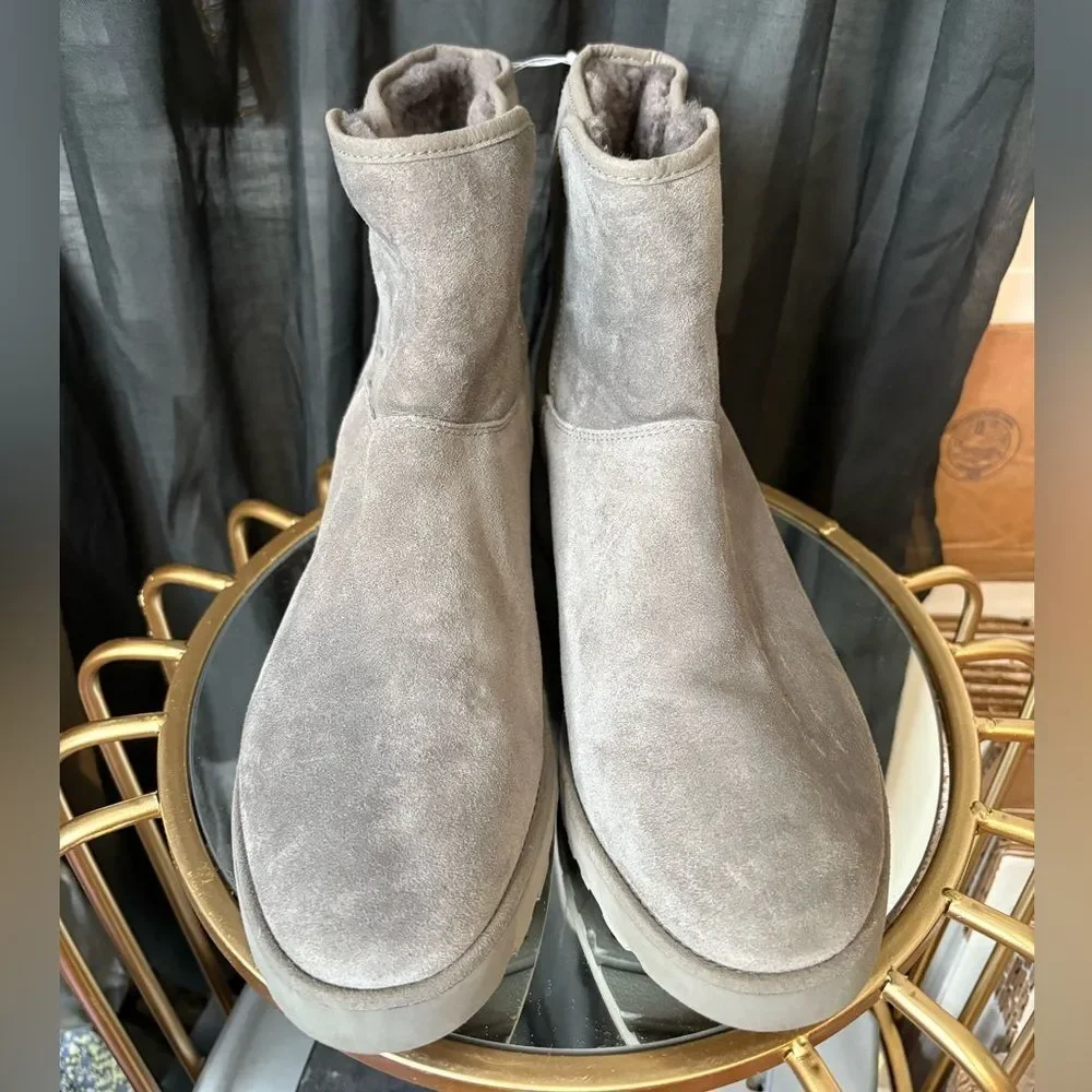 UGG size 11